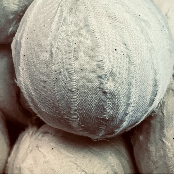 10 Primitive SNOWBALL RAG BALLS Christmas Ornaments farmhouse handmade decor - Picture 9 of 12